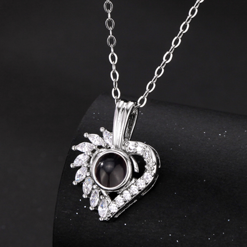 925 Silver Personalized Picture Necklace - Elegant Radiant Heart Pendant with Photo and Zircon