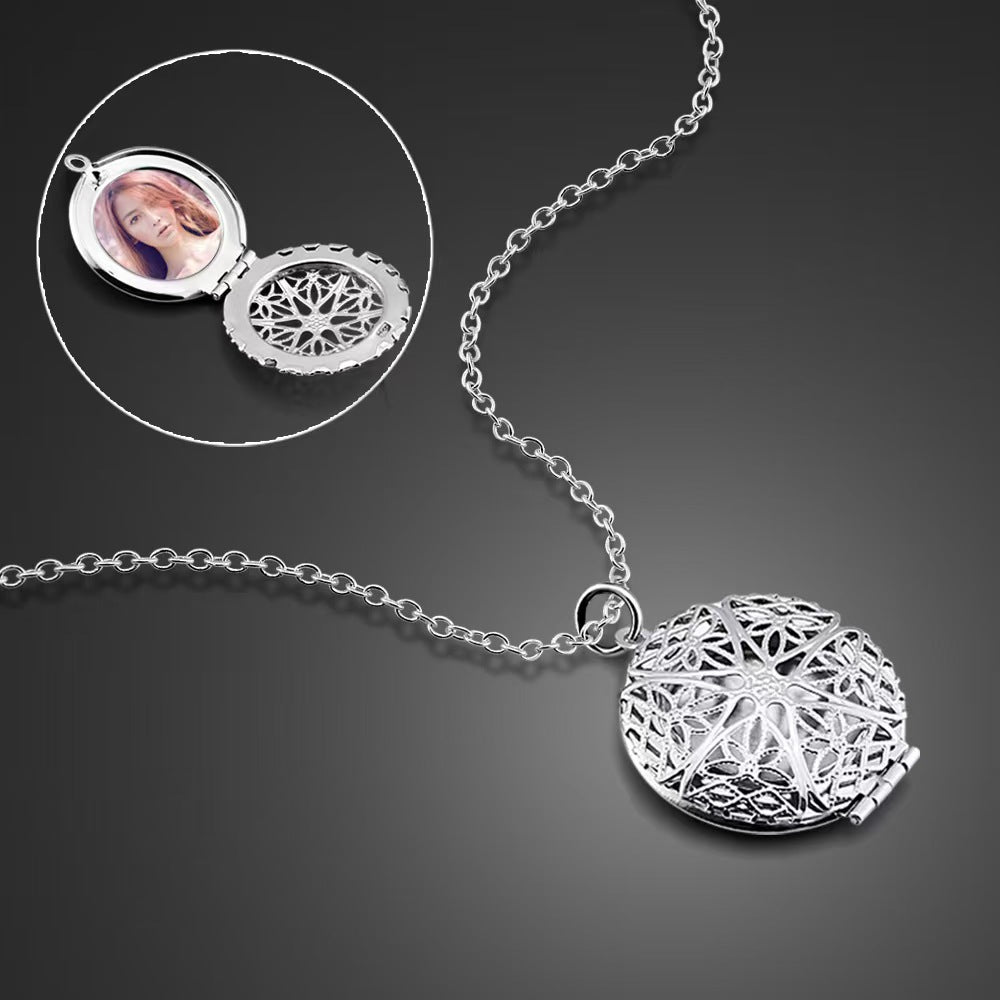 High-Quality Platinum-Plated Round Photo Locket Necklace - Hollow Vintage Celtic Star Flowers Design, Custom Photo & Text, Memory Gifts for Men Women