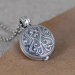 925 Silver Round Photo Locket Necklace with 3D Floral Pattern - Custom Photos & Chain Style Options - Memory Jewelry Gift