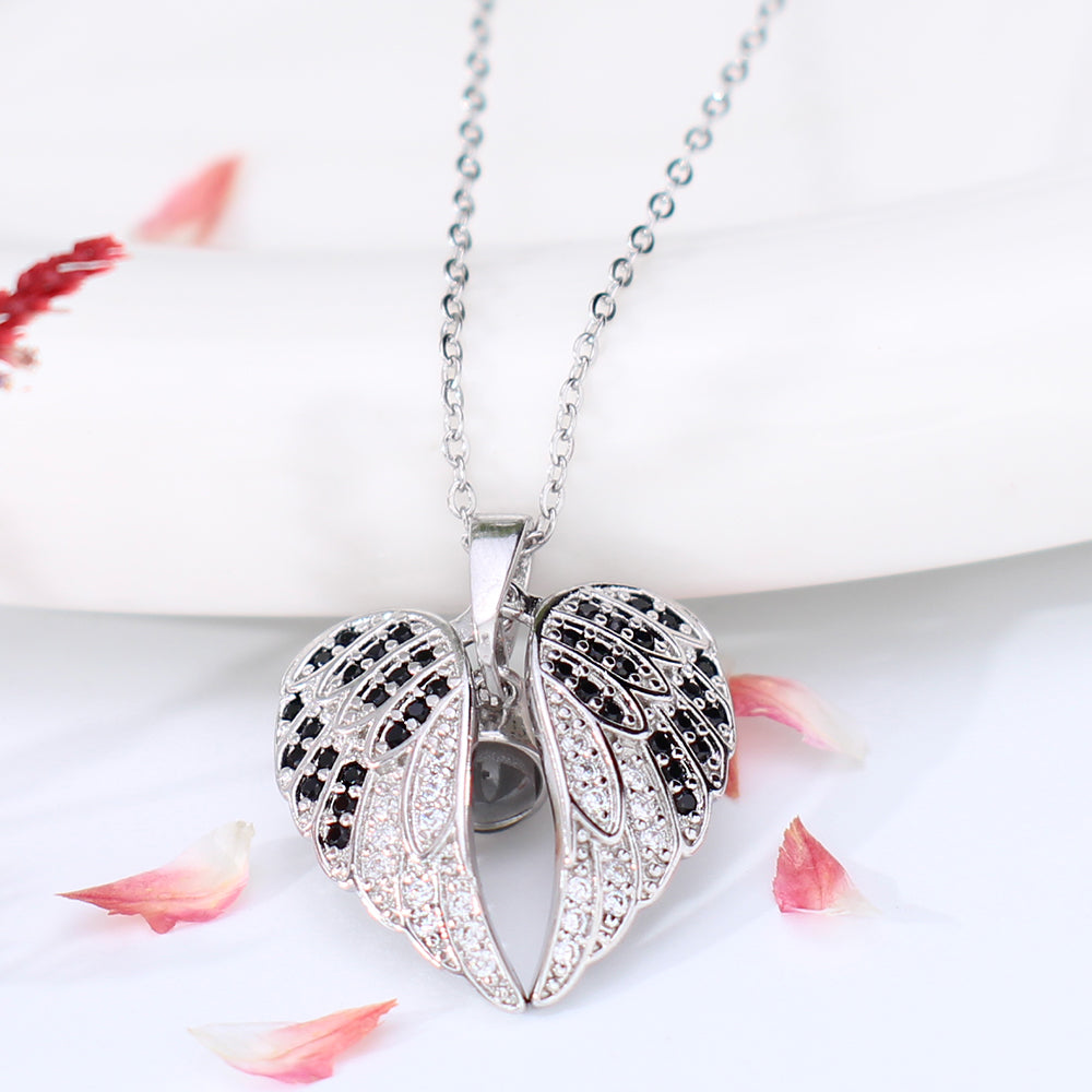 Personalized custom photo necklace - Heart-shaped wing pendant with a photo inside the stone, which can be unfolded