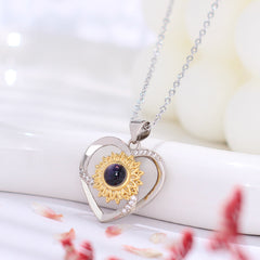 925 Silver Custom Photo Projection Necklace - Chic Style Infinitely Rotating Daisy Heart Pendant