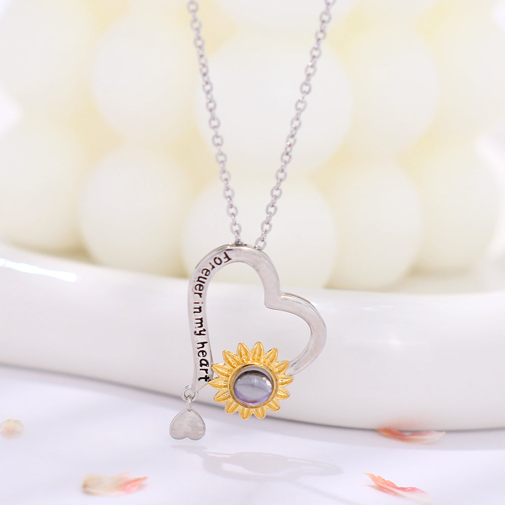 925 silver necklace with picture inside - Golden daisy heart pendant with a small heart and "forever in my heart" engraving. A gift for ladies