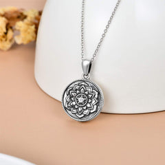 925 Silver Personalized Locket Necklace with Photo - Openable Round Pendant with Daisy Design, Double-Sided Photo Customization, Perfect Christmas Gift for Girlfriend, Wife, or Mother