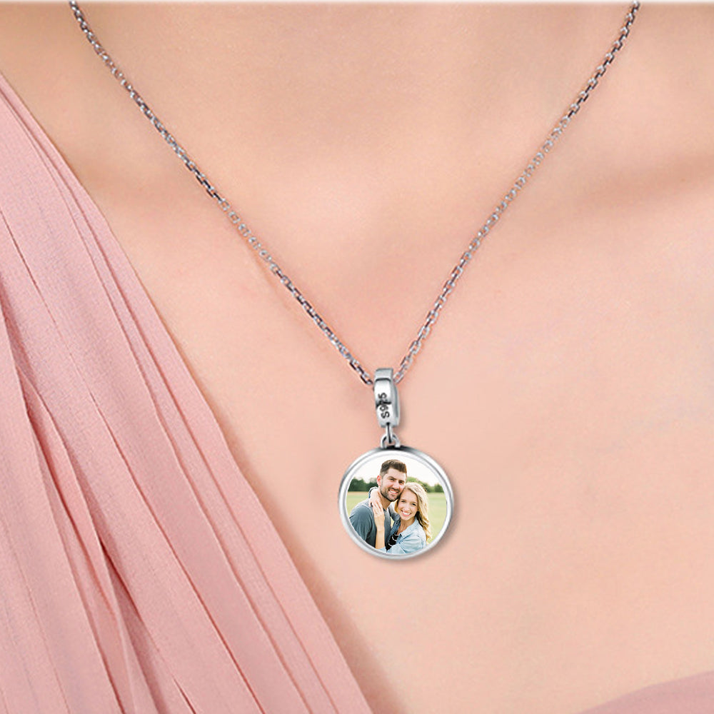 925 Silver Personalized Necklace with Picture - Circle Pendant with Photo, Perfect Holiday Gift for Girlfriend, Wife, or Mother