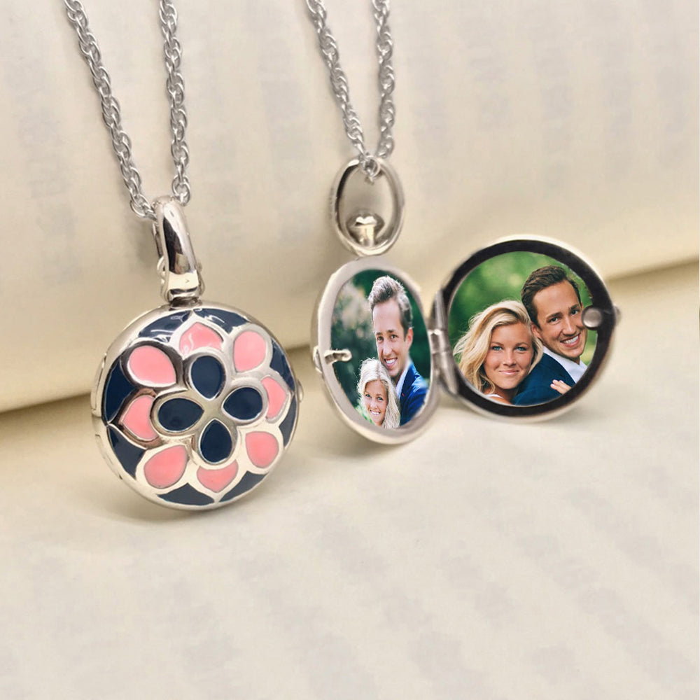 925 Silver Round Photo Locket Necklace - Enamel Four-Leaf Clover  Flower - Custom Resin Photo & Text - Personalized Anniversary Gift For Her